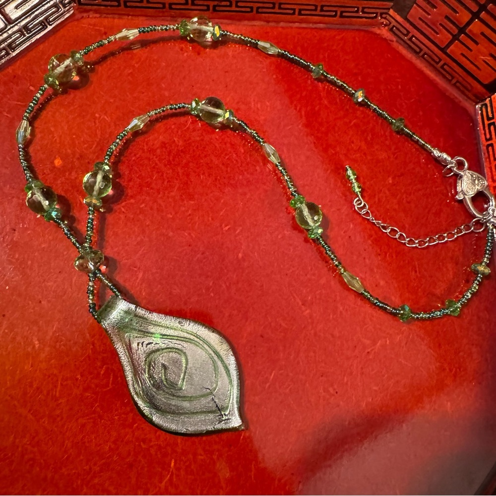 Artisan Beaded Murano Glass Pendant Green & Silver Swirl Design All Glass Beads - Picture 4 of 9